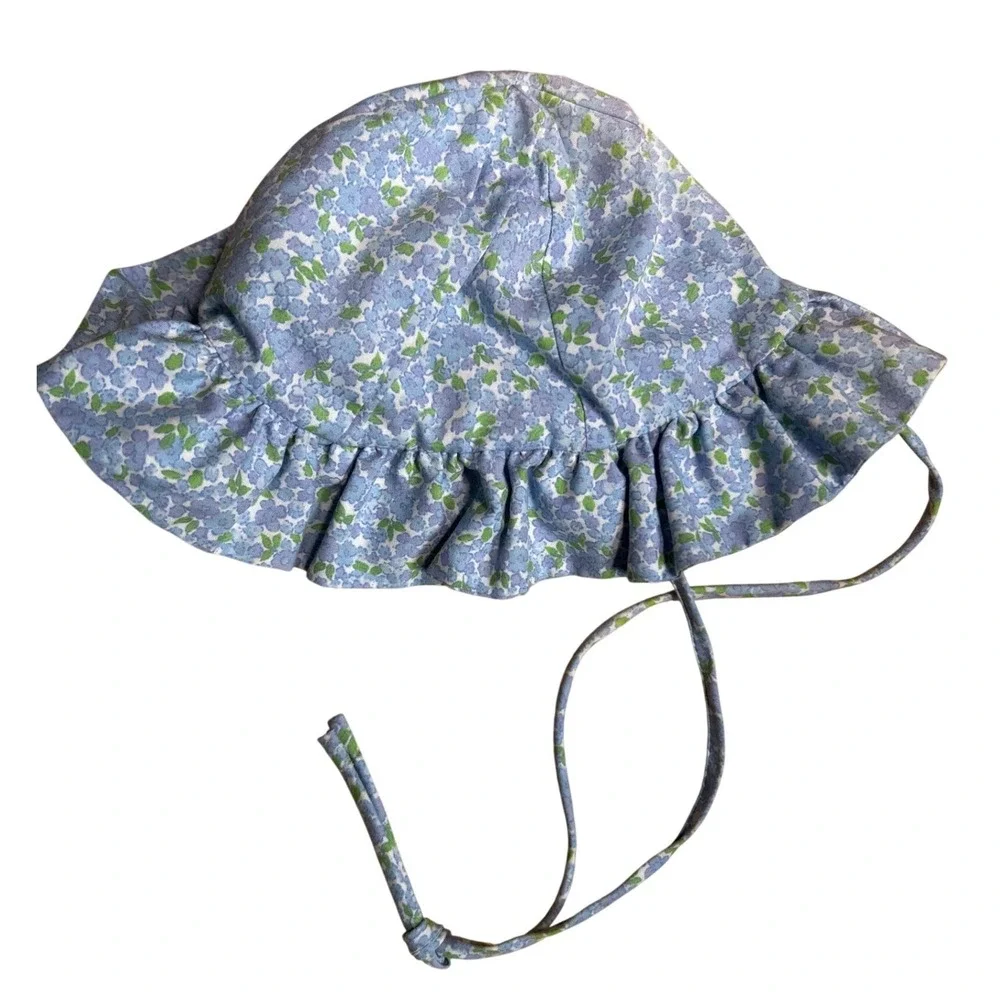 VTG Carriage Boutiques Baby Girls Blue Floral Smocked Dress‎ Bloomers Hat Set 9M